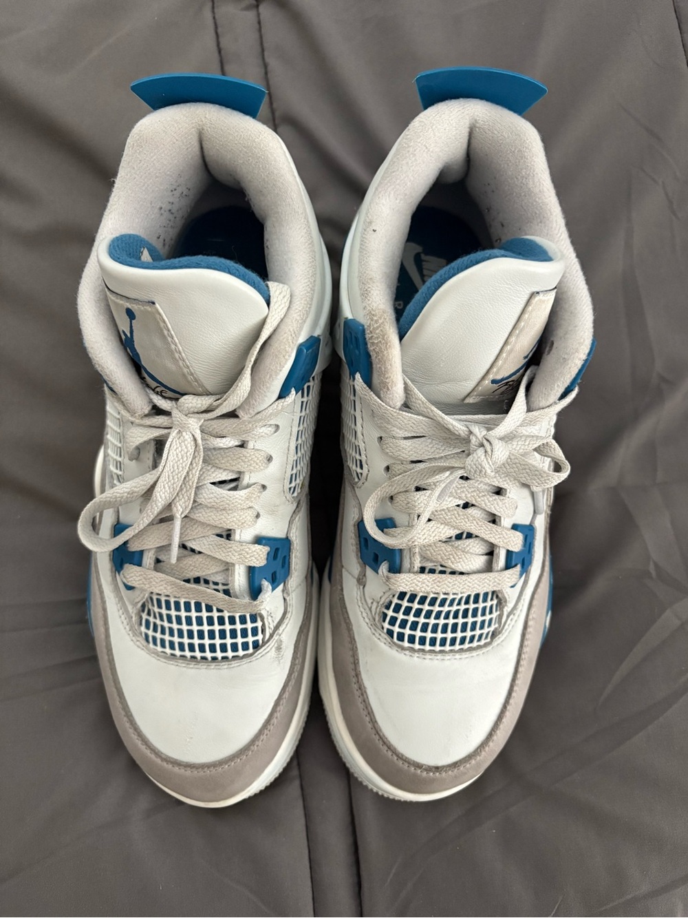 Jordan military 4’s size 6.5 youth - Picture 3 of 7